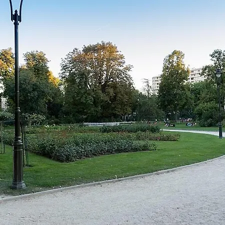 Charming In *