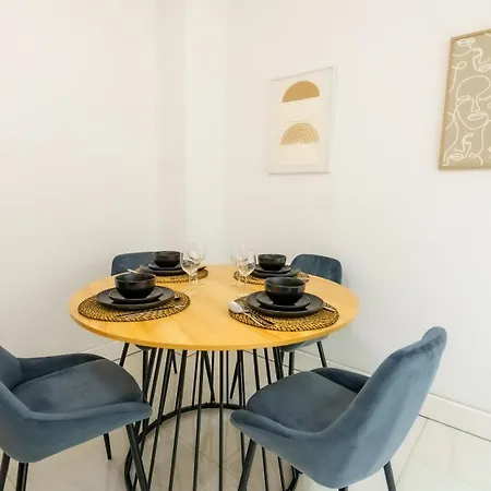 Charming In Apartment Levallois-Perret